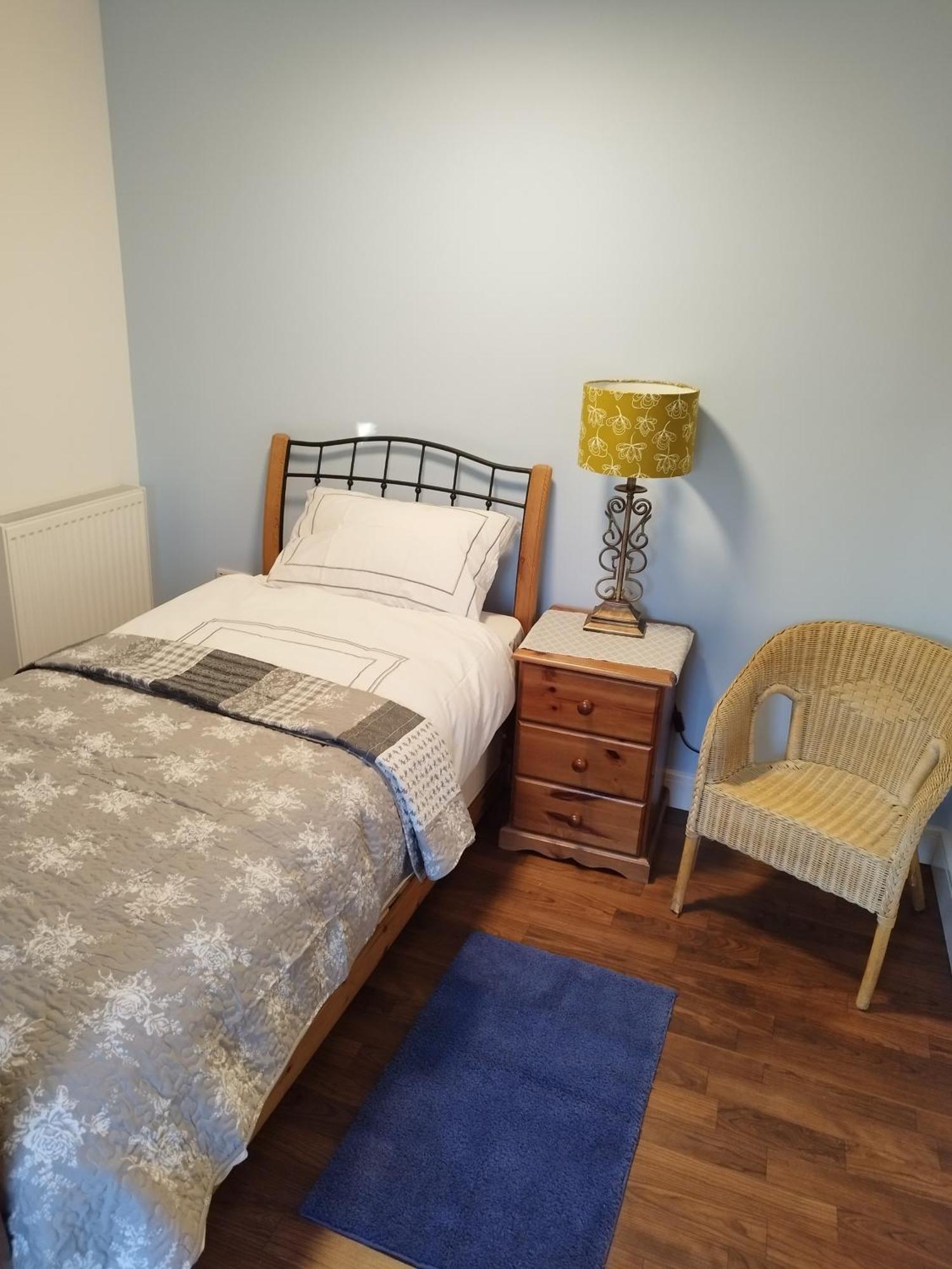 Two Birds Weekly Stay Malmesbury Exterior photo